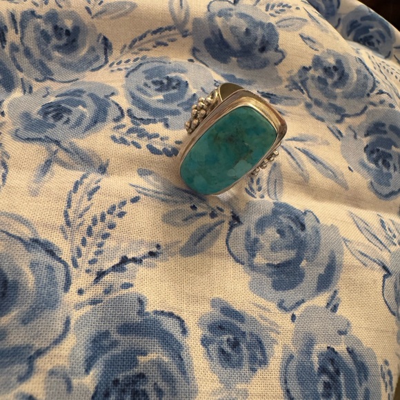 Turquoise Silver Ring - Picture 2 of 4